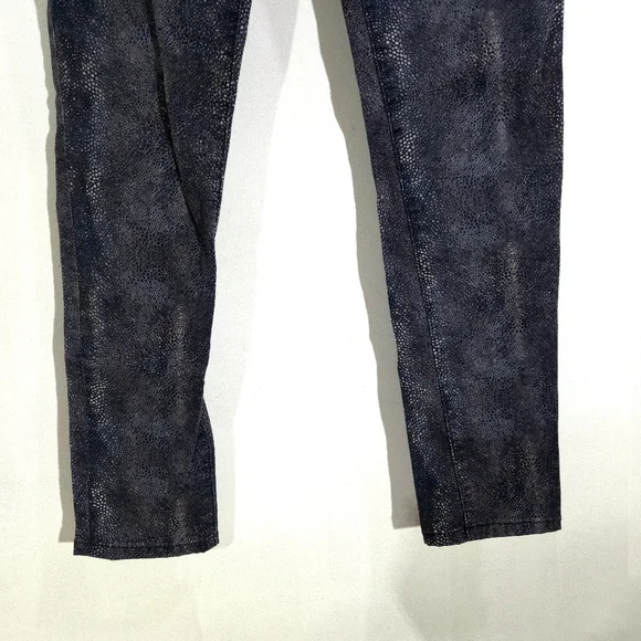 Calvin Klein | Grey Snake Skin Pattern Women's Jeans - Picture 4 of 12